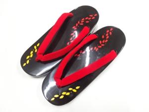 漆塗り　桐下駄(24センチ)